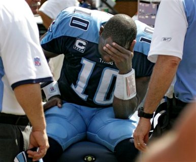 vince-young-hurt